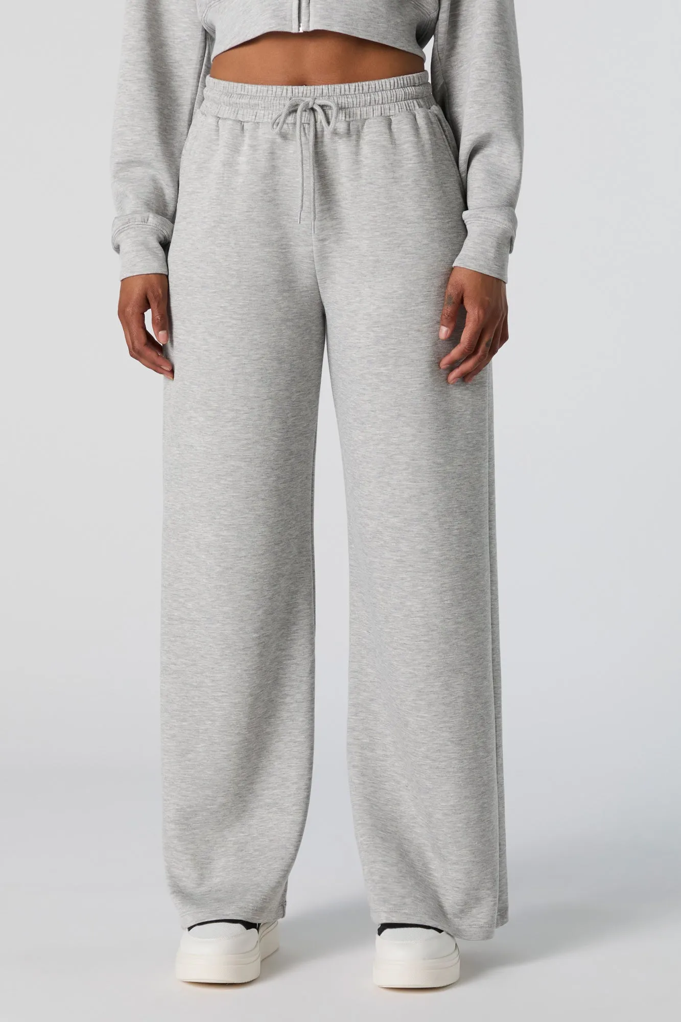 Active Wide Leg Fleece Sweatpant