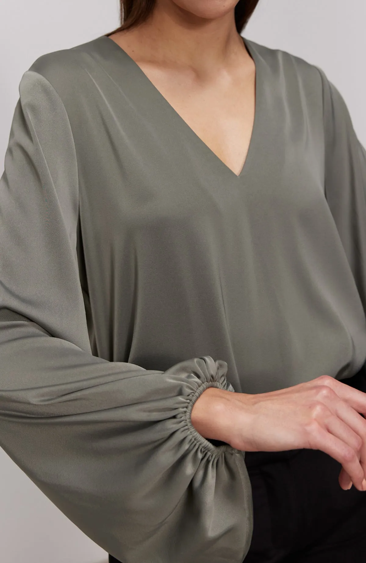 Aurora V Necked Blouse