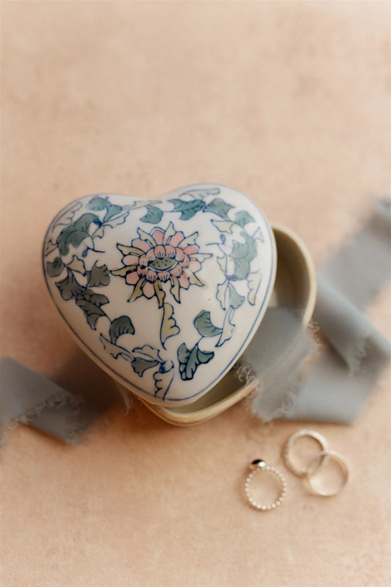 Chinoiserie Heart Jewelry Box