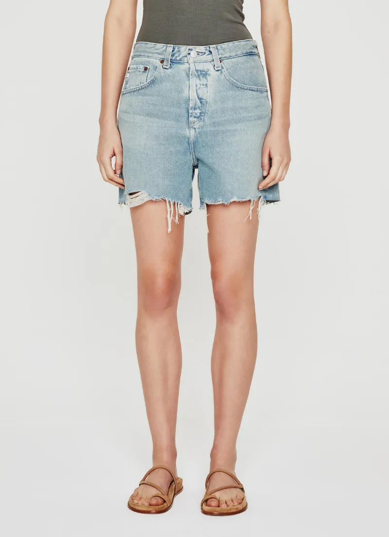 Clove Short