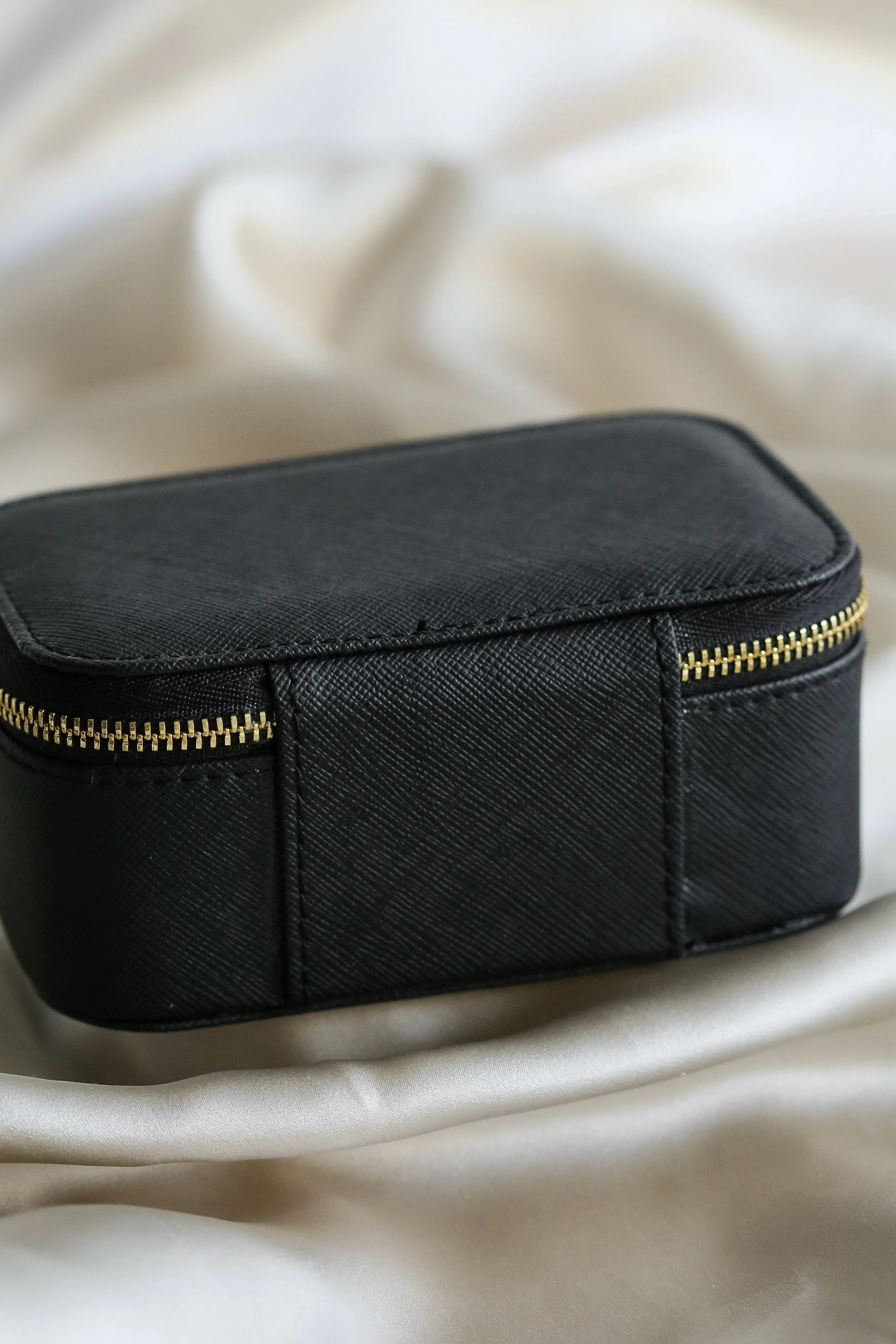 Greta Jewelry Travel Case