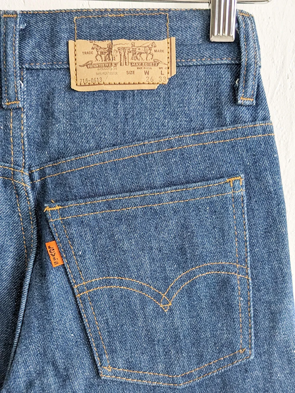 LEVIS 716 Deadstock High Rise Dark Wash Jeans 25x33