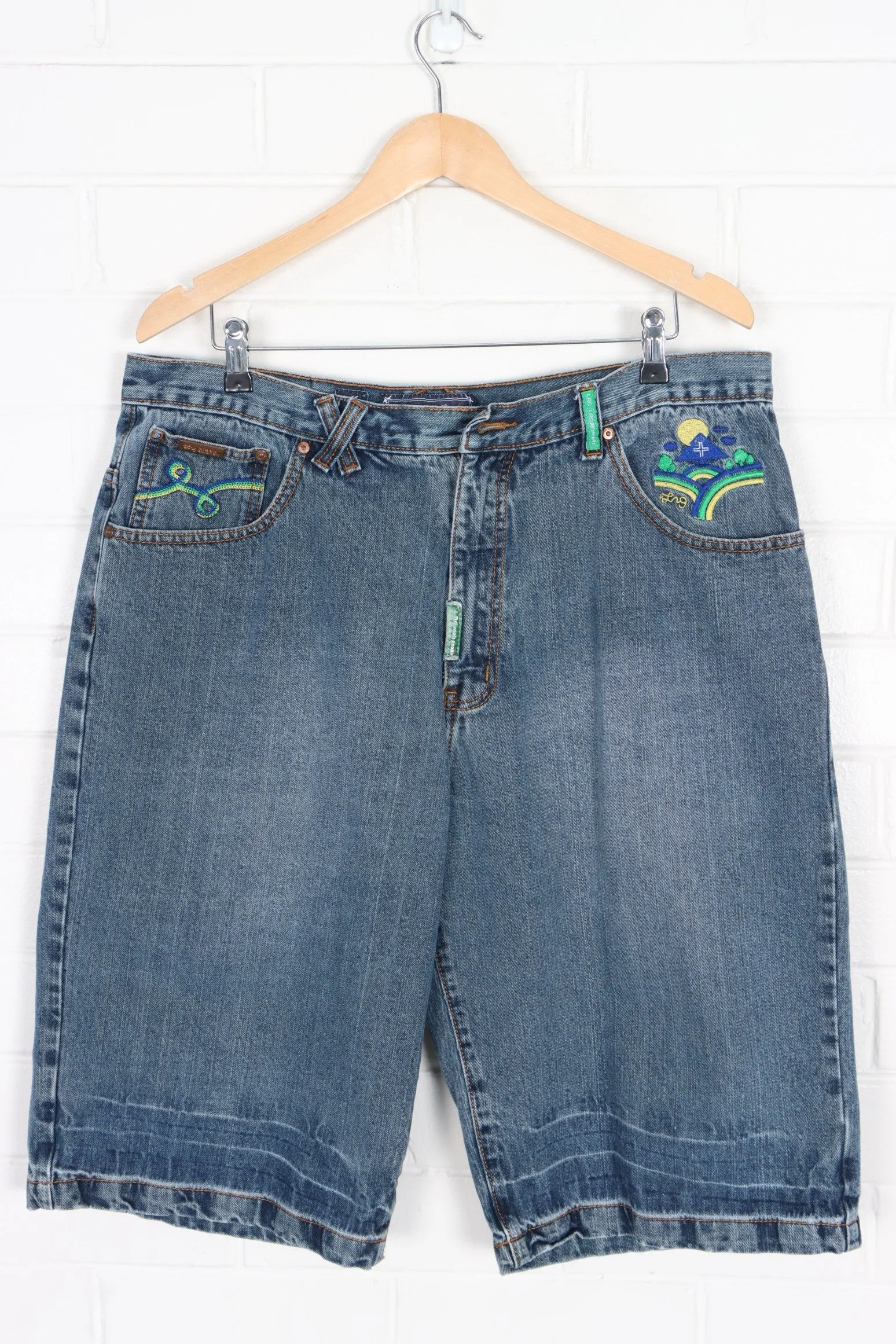 LN GEANA BY LNG Embroidered Y2K Christian Denim Shorts (38)