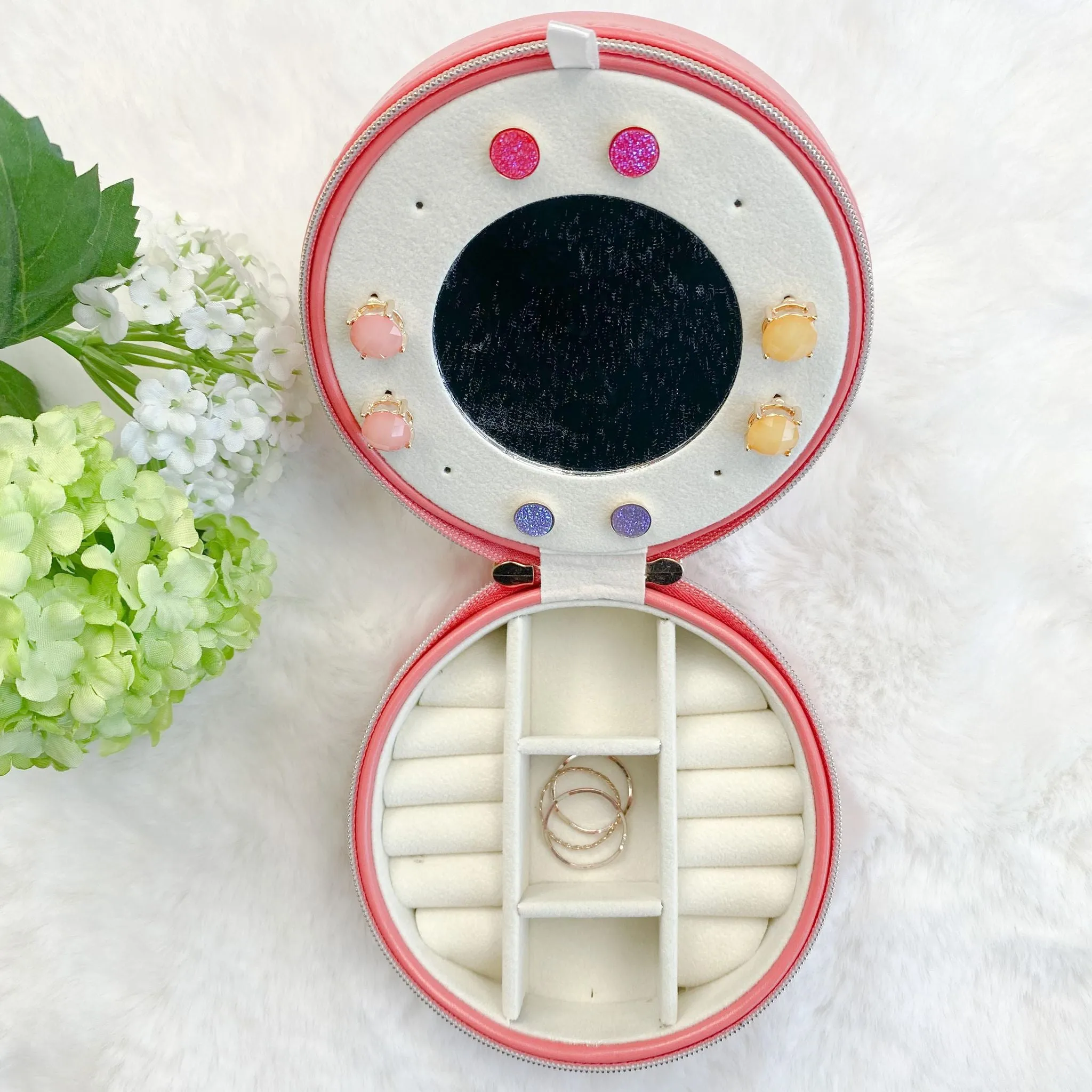 Molly Circle Jewelry Box