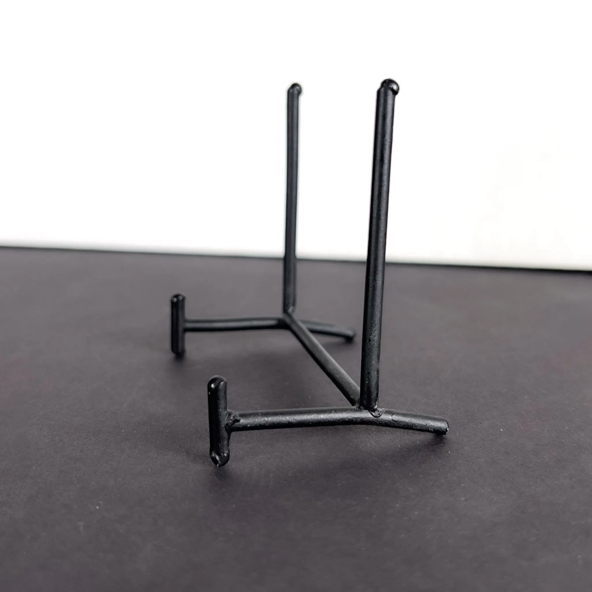 Small Black Metal Display Stand E1