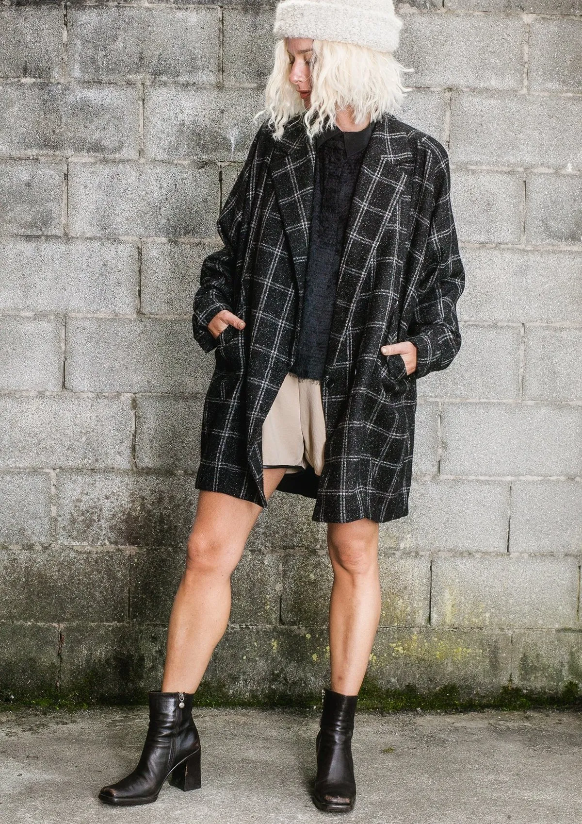 TWEED COAT - BLACK